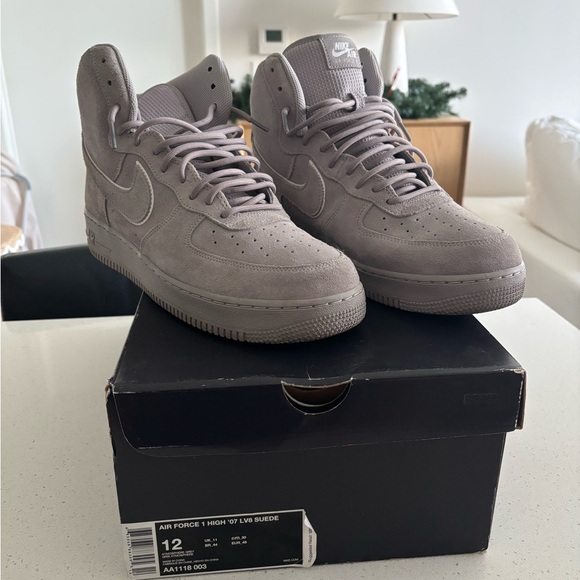 **EXCLUSIVE RARE **Air Force 1 High ‘07 LB8 Suede Atmosphere Grey - Size 12 - Picture 1 of 7